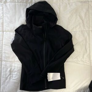 New with tags!  Athleta Glacier Soft-shell Jacket